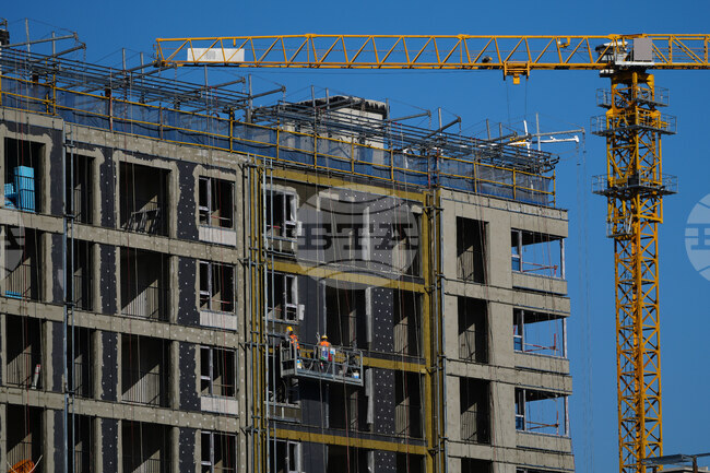 Китай отчита през 2025 г. първи спад на бюджетните приходи от 2020 г. 