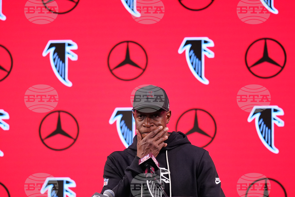 Rams Falcons Football