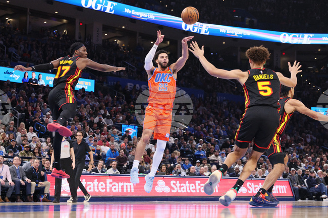 Оклахома Сити Тъндър се наложи над Атланта и постигна 28-а победа в редовния сезон на НБА
