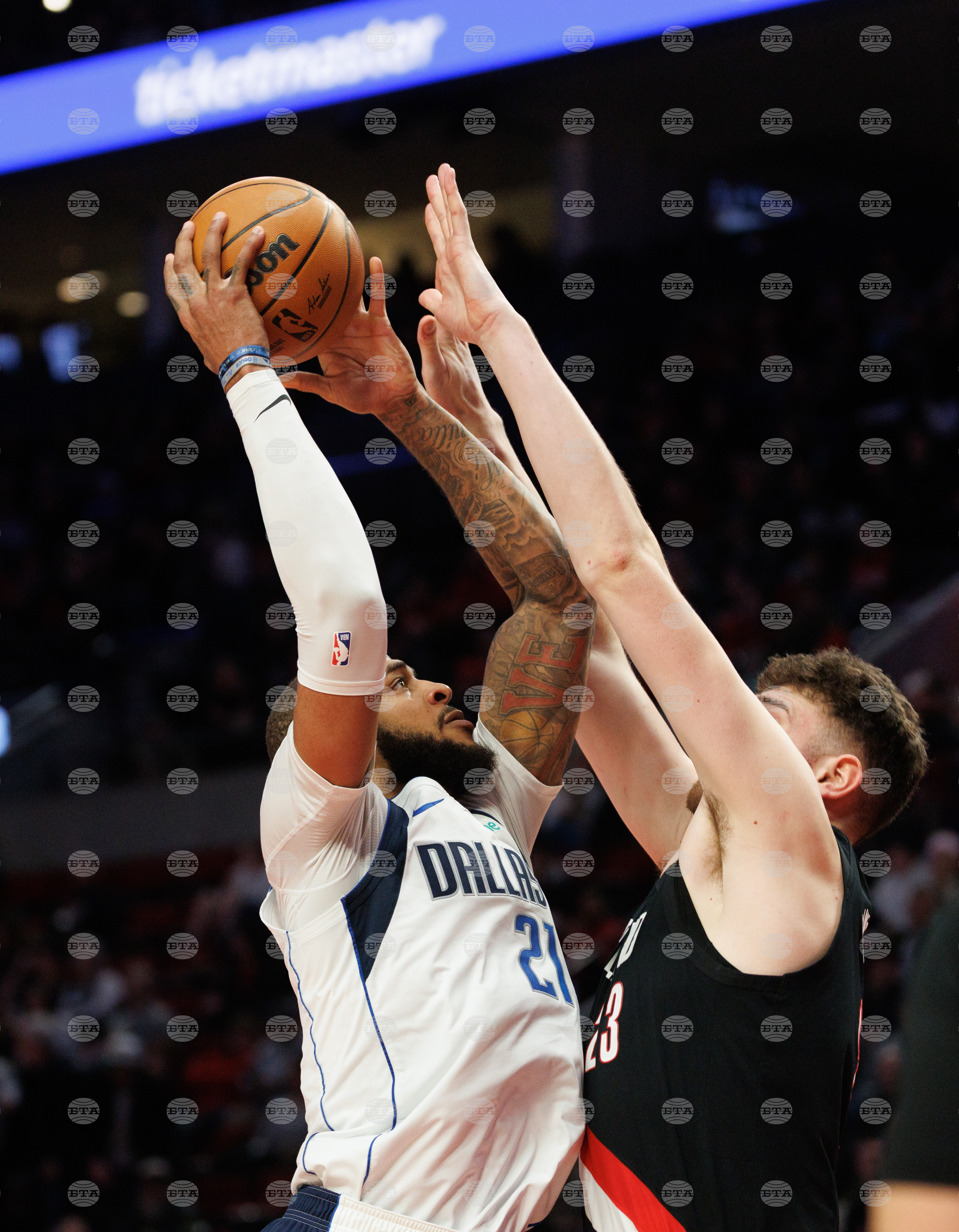 Mavericks Trail Blazers Basketball