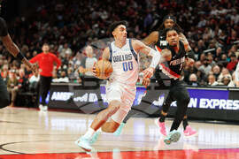 Mavericks Trail Blazers Basketball