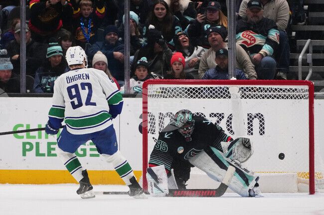 Ванкувър победи Сиатъл в Националната хокейна лига след изпълнение на дузпи