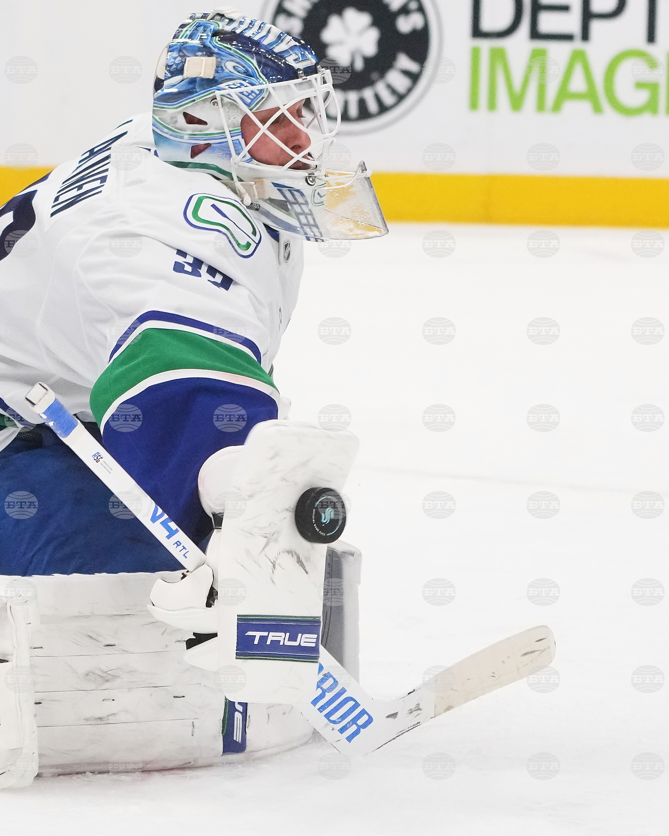 Canucks Kraken Hockey