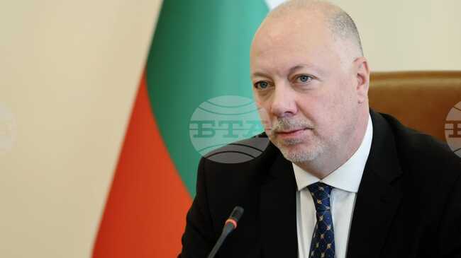 Посрещаме 2026 година като член на еврозоната, което ни носи сигурност, финансова стабилност и повече възможности, заяви Росен Желязков 