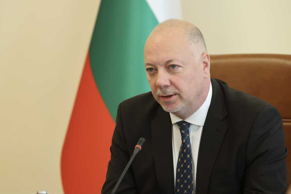 Outgoing PM Hails New Year with Bulgaria as Eurozone Member, Says It Brings Security, Financial Stability and More Opportunities