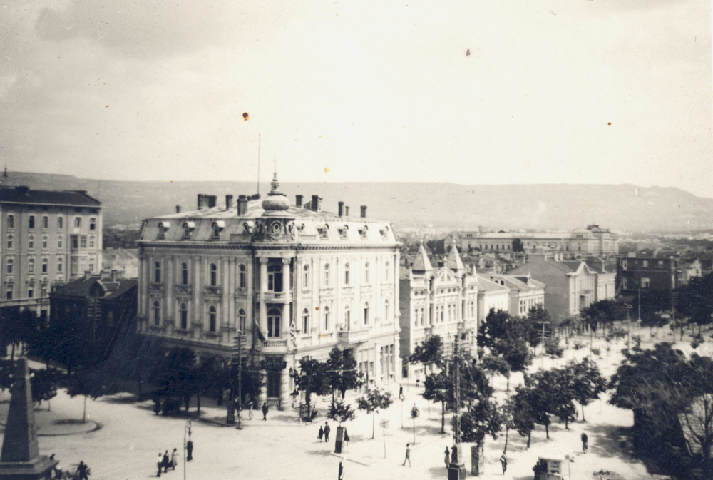 С балове в Офицерския клуб варненци посрещали Нова година в началото на ХХ век