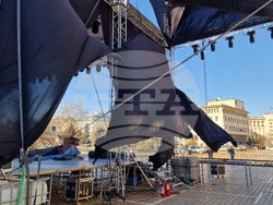 Подготовка за новогодишния концерт на площад „Батенберг“ в София, снимки – Даниел Димитров/БТА