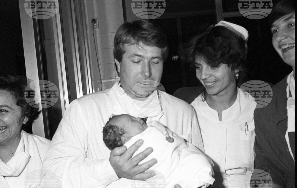 Bulgaria Welcomes Its First IVF Baby in 1988
