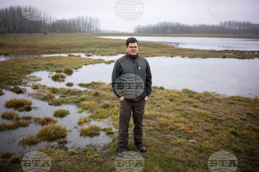 CORRECTION Climate Hungary Desertification