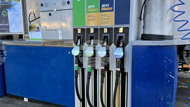 Petrol Prices Fall EUR 0.02 in January