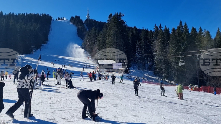 Pamporovo Ski Season Opens Strongly Despite Weather Challenges, Ski Resort Welcomes More Romanian, British, Irish Tourists