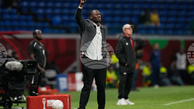 Треньорът на Сенегал Пап Тиау защити решението си отборът да напусне терена по време на финала на Купата на африканските нации