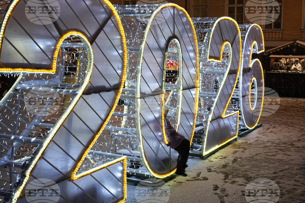 Russia New Year Preparation