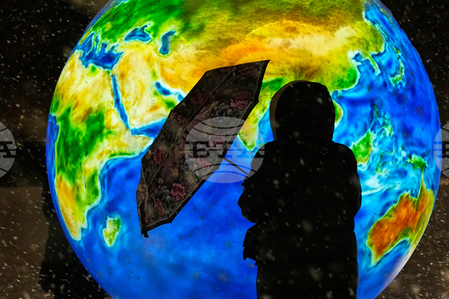 APTOPIX Russia New Year Preparation