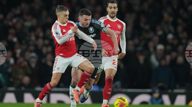 Арсенал посреща 2026 година на върха в класирането във Висшата лига