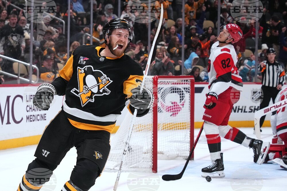 Hurricanes Penguins Hockey