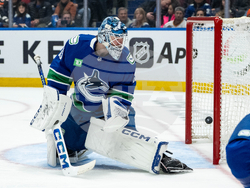 Flyers Canucks Hockey