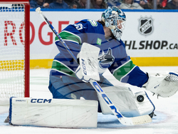 Flyers Canucks Hockey