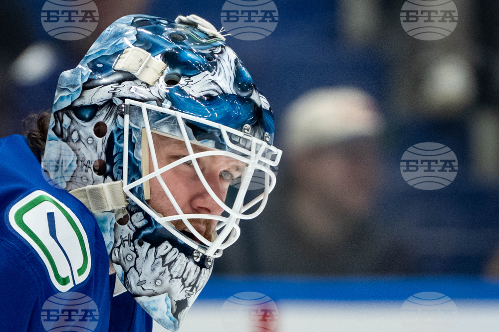 Flyers Canucks Hockey