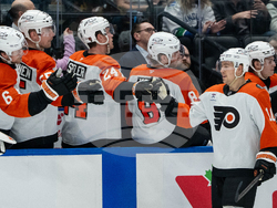 Flyers Canucks Hockey