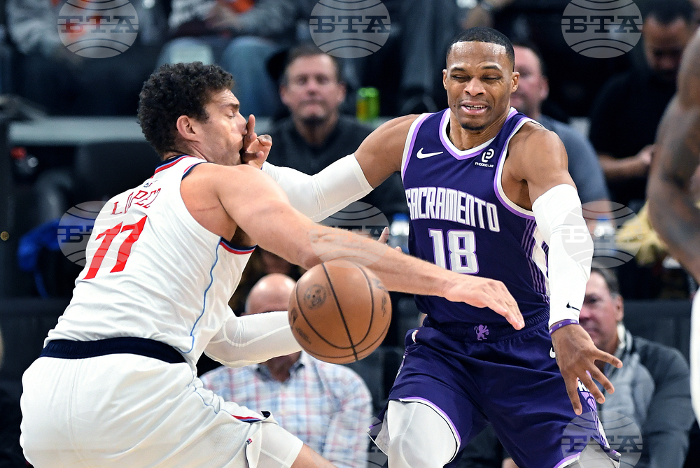 Kings Clippers Basketball