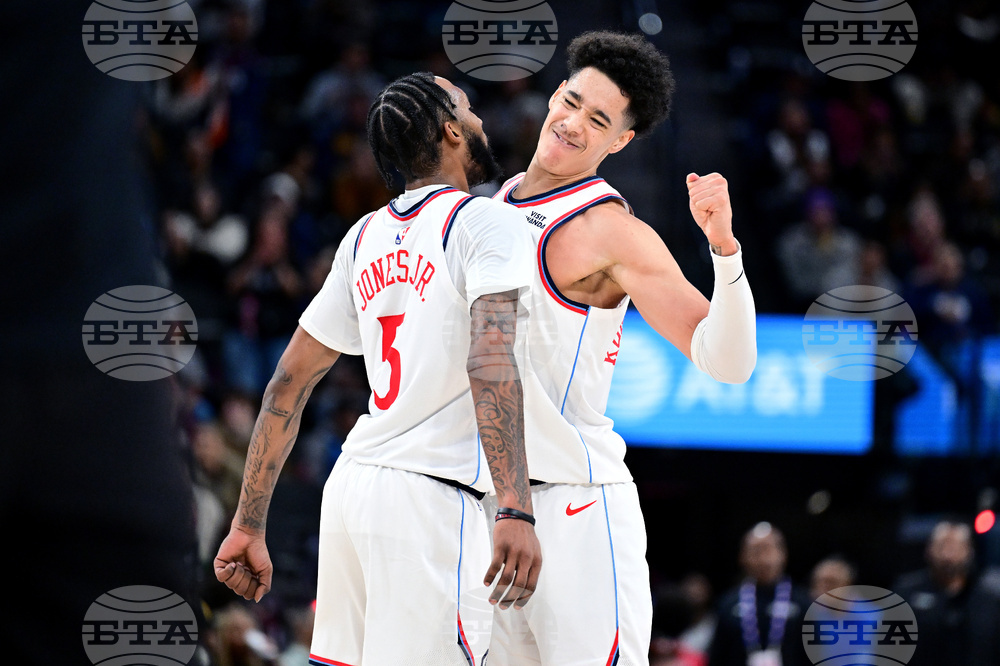 Kings Clippers Basketball