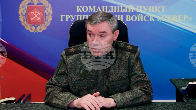 Русия е завзела 300 кв. км украинска територия през първата половина на януари, заяви началникът на руския Генщаб 