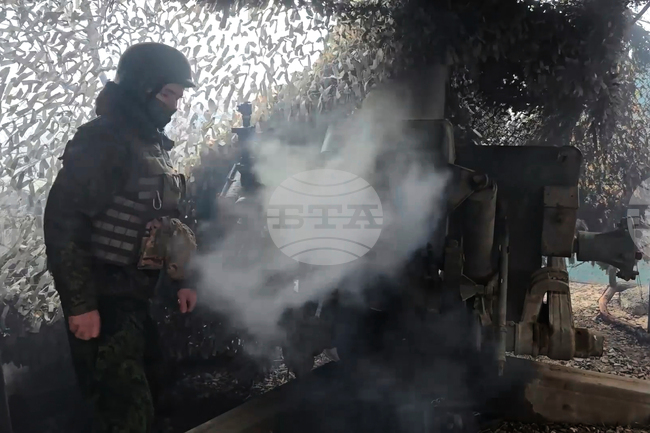 Руските сили завзеха още едно село в украинската Запорожка област, заяви Москва