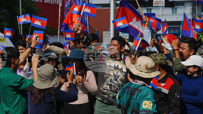 Споразумението за прекратяване на огъня между Тайланд и Камбоджа се прилага "постепенно", заяви Китай 