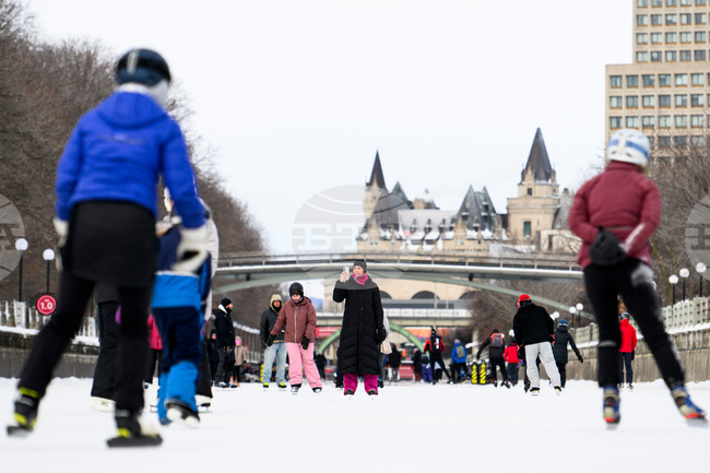 Canada Rideau Canal Skateway