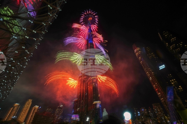 APTOPIX New Year's Eve Emirates