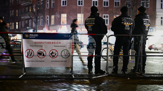 Полицията разследва възможен политически мотив за пожара в еврейската болница в Берлин 