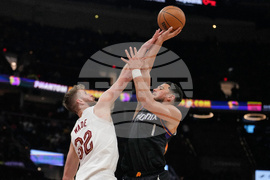 Suns Cavaliers Basketball