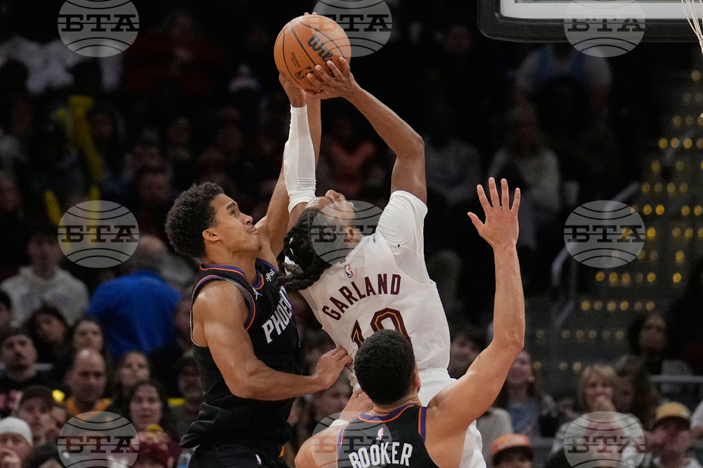 Suns Cavaliers Basketball