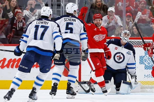 Jets Red Wings Hockey