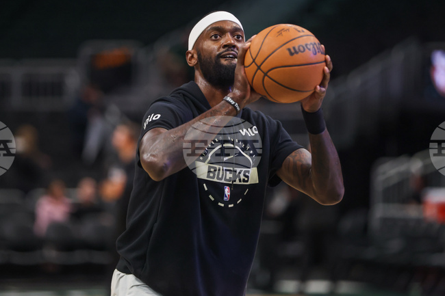 Wizards Bucks Basketball