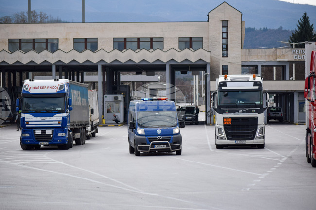 Interior Ministry Reports 69% Drop in Attempts at Illegal Border Crossing in February, Y/Y