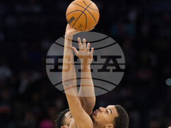 Knicks Spurs Basketball