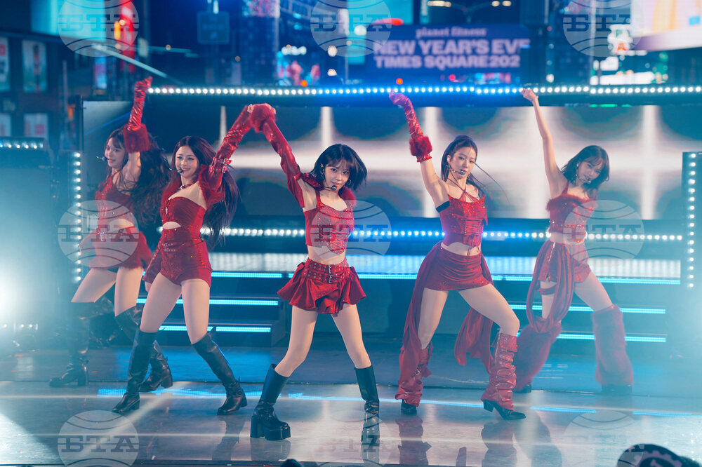 2025 New Year's Eve Times Square Performances