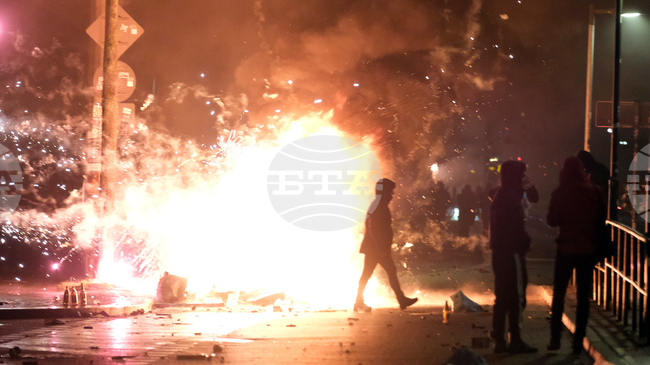 Самоделни фойерверки отнеха живота на двама тийнейджъри в празничната нощ в германския град Билефелд