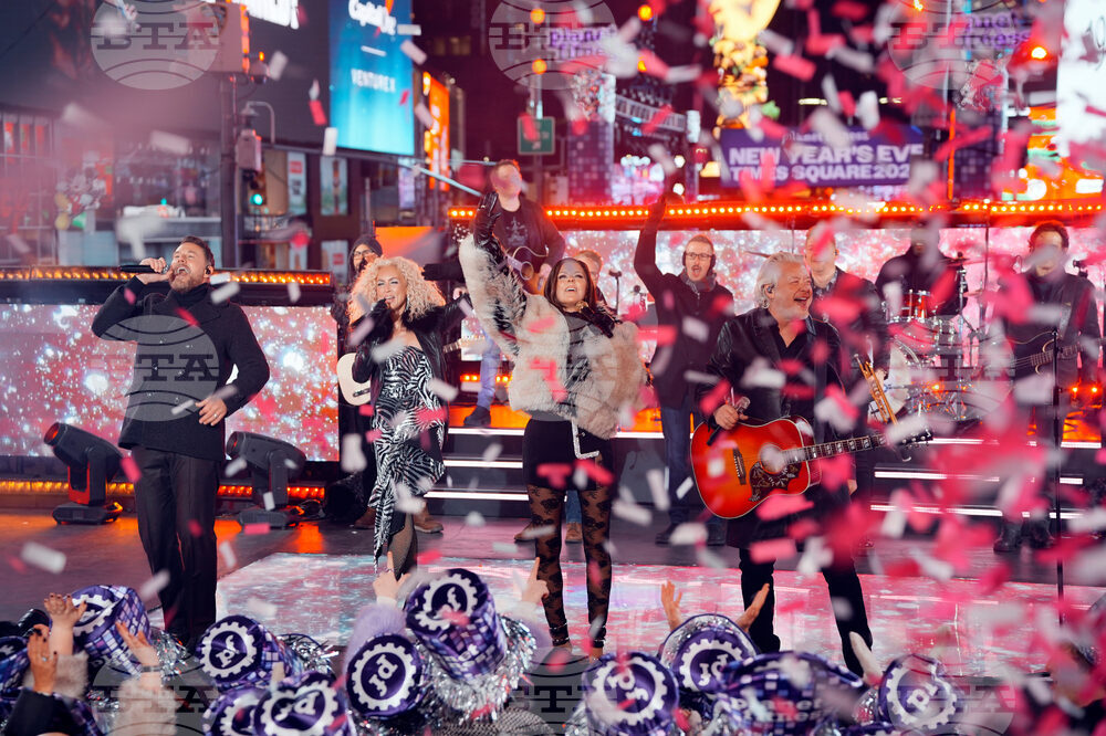 2025 New Year's Eve Times Square Performances