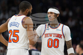 Knicks Spurs Basketball