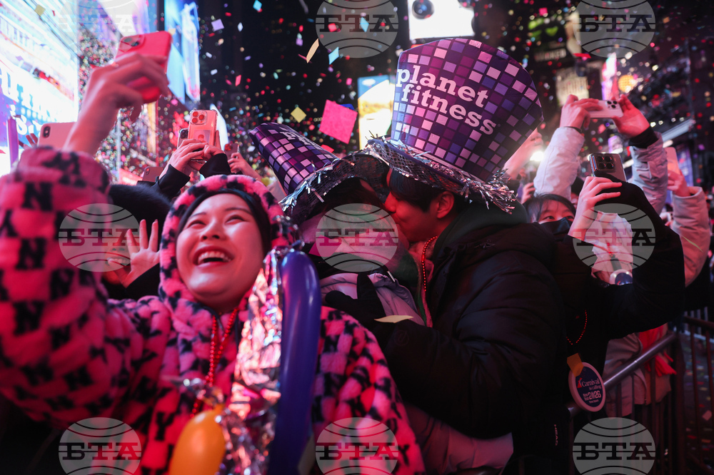 APTOPIX New Year's Eve New York