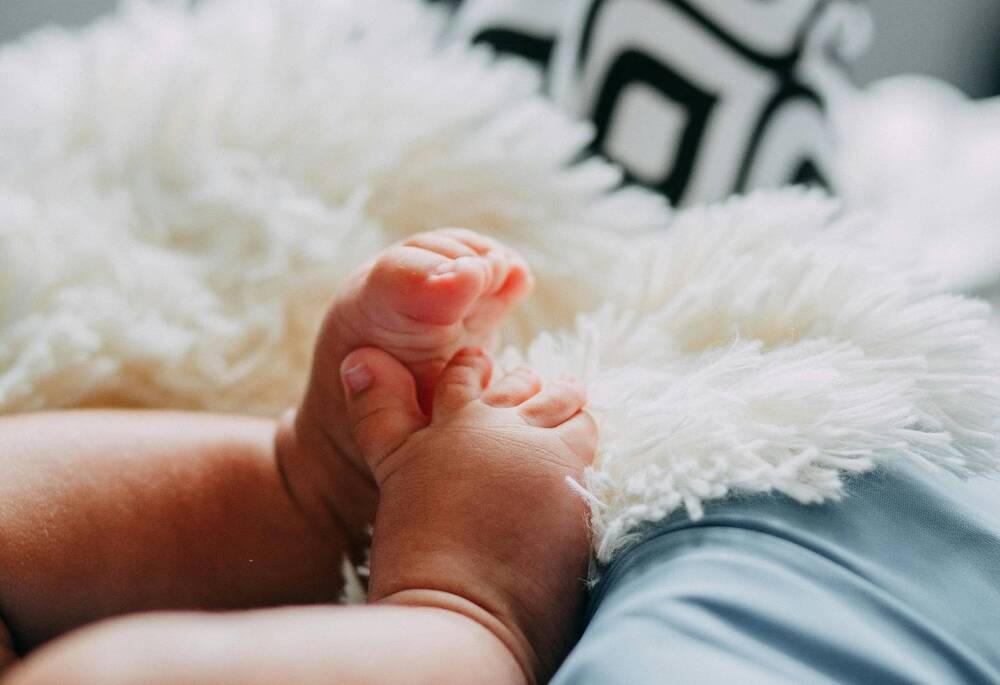 СО: Две момичета са първите бебета в общинските АГ болници