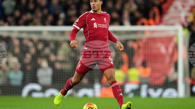 Върджил Ван Дайк водил преговори с Реал Мадрид, преди да преподпише с Ливърпул, според испанско издание