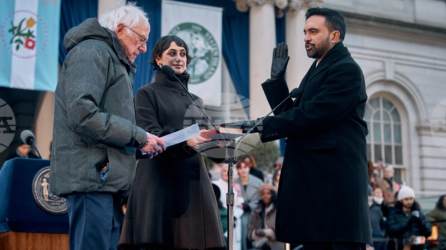 Новият кмет на Ню Йорк обеща да покаже, че „левицата може да управлява“