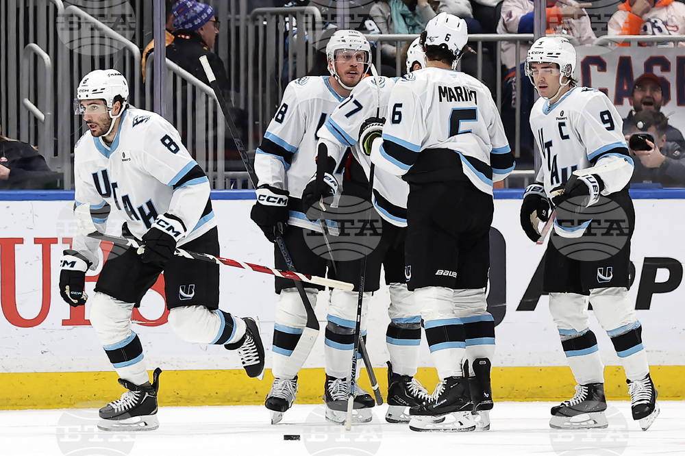 Mammoth Islanders Hockey