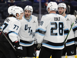 Mammoth Islanders Hockey