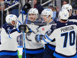 Jets Maple Leafs Hockey