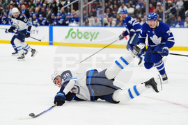 Jets Maple Leafs Hockey